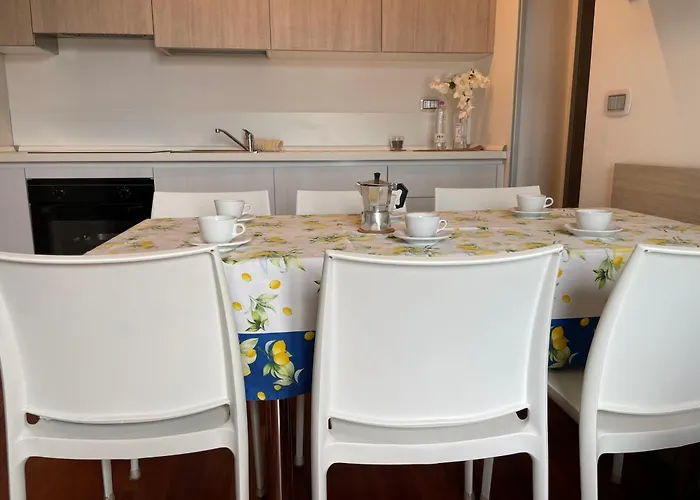 Residenze Ariston - Centralissimi - Narramondo جوليانوفا