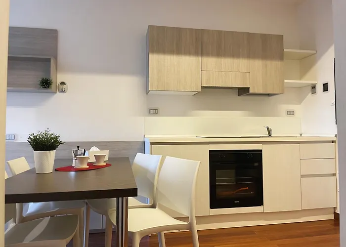 Residenze Ariston - Centralissimi - Narramondo جوليانوفا